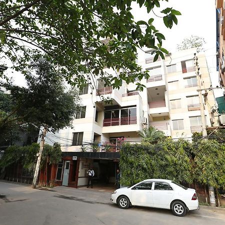 Hotel Golden Deer Dhaka Zewnętrze zdjęcie