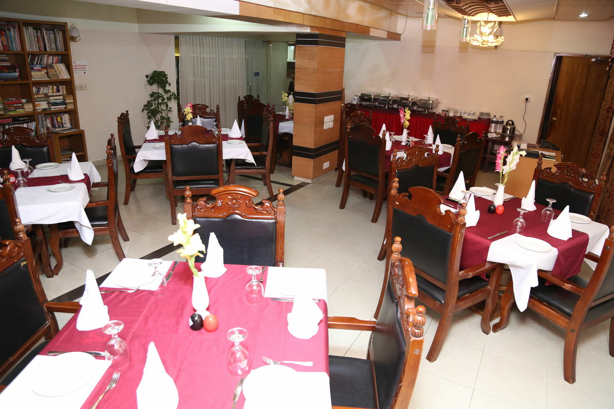 Hotel Golden Deer Dhaka Zewnętrze zdjęcie